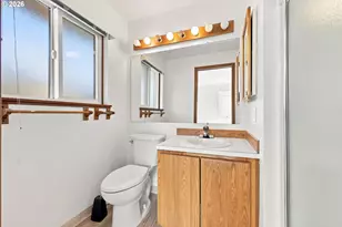 1225 SW Jay Ct, Beaverton, OR 97003 - Photo 23