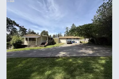 17813 Aqua Vista Ln, Brookings, OR 97415 - Photo 1