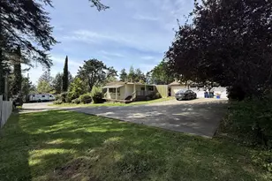 17813 Aqua Vista Ln, Brookings, OR 97415 - Photo 31