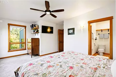 515 E 4th St #2, Hood River, OR 97031 - Photo 37