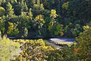 515 E 4th St, Hood River, OR 97031 - Photo 21