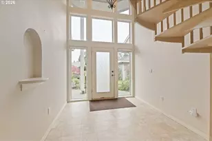 8220 SW Fairway Dr, Wilsonville, OR 97070 - Photo 3