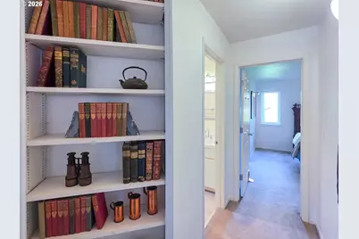 5225 Jean Rd #205, Lake Oswego, OR 97035 - Photo 15