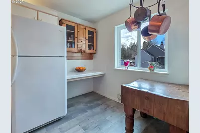 5225 Jean Rd #205, Lake Oswego, OR 97035 - Photo 11