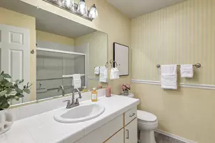 5225 Jean Rd, Lake Oswego, OR 97035 - Photo 19