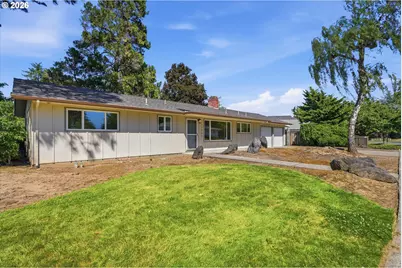 13001 NE Brazee St, Portland, OR 97230 - Photo 3