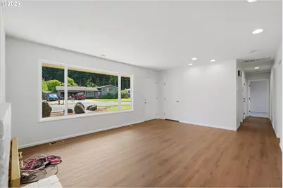 13001 NE Brazee St, Portland, OR 97230 - Photo 7