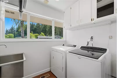 13001 NE Brazee St, Portland, OR 97230 - Photo 21