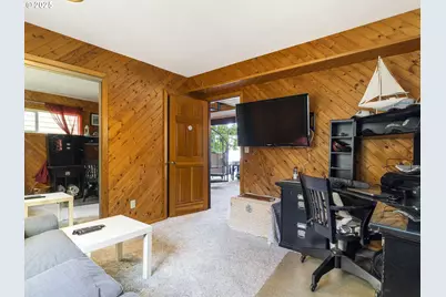 3939 N Marine Dr #8, Portland, OR 97217 - Photo 25