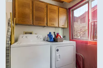 3939 N Marine Dr #8, Portland, OR 97217 - Photo 27