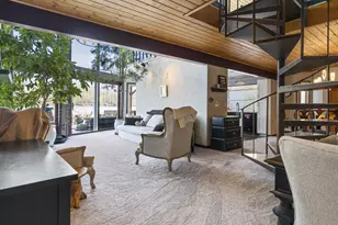 3939 N Marine Dr, Portland, OR 97217 - Photo 3