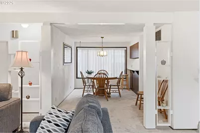 600 Cherry Dr #8, Eugene, OR 97401 - Photo 3