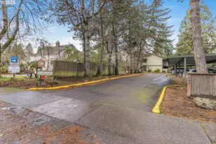 600 Cherry Dr, Eugene, OR 97401 - Photo 35