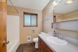 126 N Harbor St, Rockaway Beach, OR 97136 - Photo 9