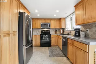 15150 SE Arista Dr, Milwaukie, OR 97267 - Photo 7