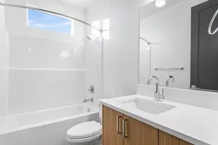 2932 SE 62nd Ave, Portland, OR 97213 - Photo 9