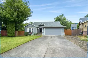 4645 L St, Washougal, WA 98671 - Photo 3