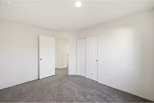 1423 31st St, Springfield, OR 97477 - Photo 25