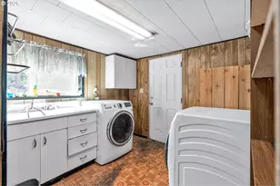 250 W Main St, Yamhill, OR 97148 - Photo 21