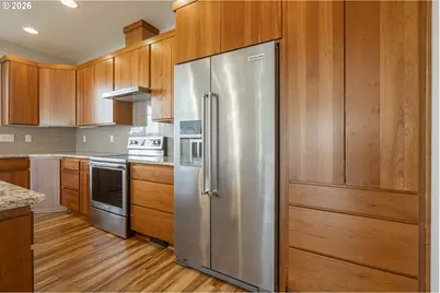 117 NW Canyon Creek Dr, McMinnville, OR 97128 - Photo 11