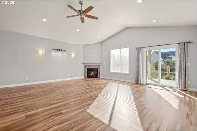 117 NW Canyon Creek Dr, McMinnville, OR 97128 - Photo 7