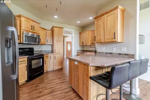 1140 46th Avenue, Sweet Home, OR 97386 - Photo 9