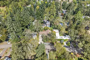 85 W 35th Pl, Eugene, OR 97405 - Photo 43