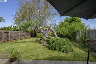 1522 E Washington Ave, Cottage Grove, OR 97424 - Photo 35