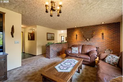 10801 NE 39th Ave, Vancouver, WA 98686 - Photo 3
