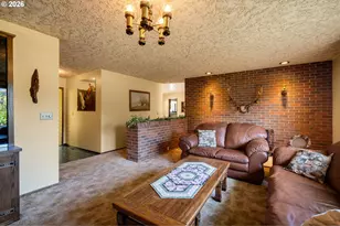 10801 NE 39th Ave, Vancouver, WA 98686 - Photo 3