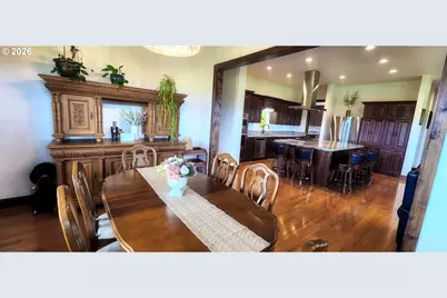18700 NW Adcock Rd, Yamhill, OR 97148 - Photo 9