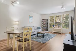 1710 S Harbor Way, Portland, OR 97201 - Photo 15