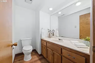 1369 City View St, Eugene, OR 97402 - Photo 15