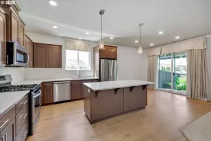 1917 N Hyssop St, Canby, OR 97013 - Photo 9