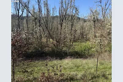 82750 Bear Creek Rd, Creswell, OR 97426 - Photo 1