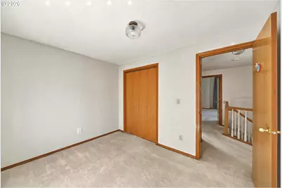 5002 SW Vacuna St, Portland, OR 97219 - Photo 15