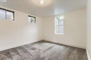 660 NE 20th Ave, Canby, OR 97013 - Photo 29