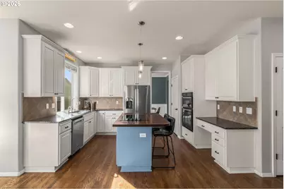 5476 NW Meadowlands Ter, Portland, OR 97229 - Photo 15