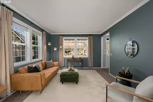 5476 NW Meadowlands Terrace, Portland, OR 97229 - Photo 9