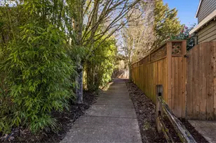 5476 NW Meadowlands Terrace, Portland, OR 97229 - Photo 37