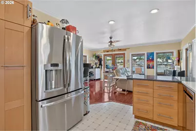 531 N Bridgeton Rd #2, Portland, OR 97217 - Photo 13
