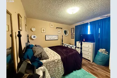 39340 Shelburn Dr, Scio, OR 97374 - Photo 21