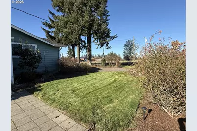 39340 Shelburn Dr, Scio, OR 97374 - Photo 9