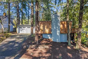 765 Sprague St, Eugene, OR 97405 - Photo 43