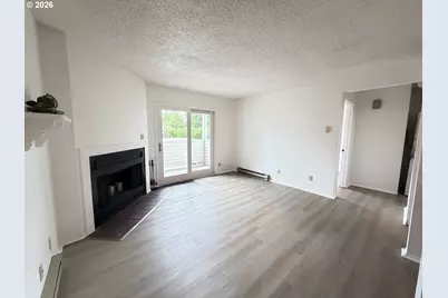 11040 SW Greenburg Rd #206, Portland, OR 97210 - Photo 3