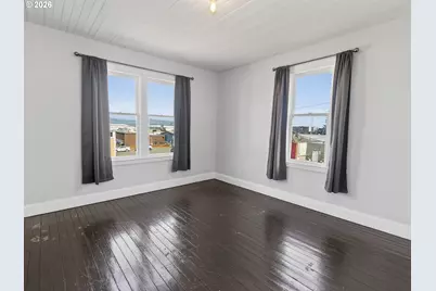 103 Washington St, Astoria, OR 97103 - Photo 15
