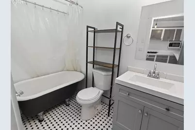 103 Washington St, Astoria, OR 97103 - Photo 13
