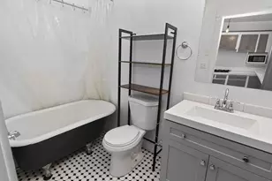 103 Washington St, Astoria, OR 97103 - Photo 13