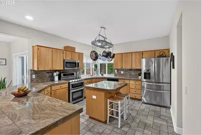 7799 SW 173rd Pl, Beaverton, OR 97007 - Photo 3