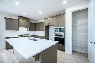 1340 S 32nd Ave, Cornelius, OR 97113 - Photo 15